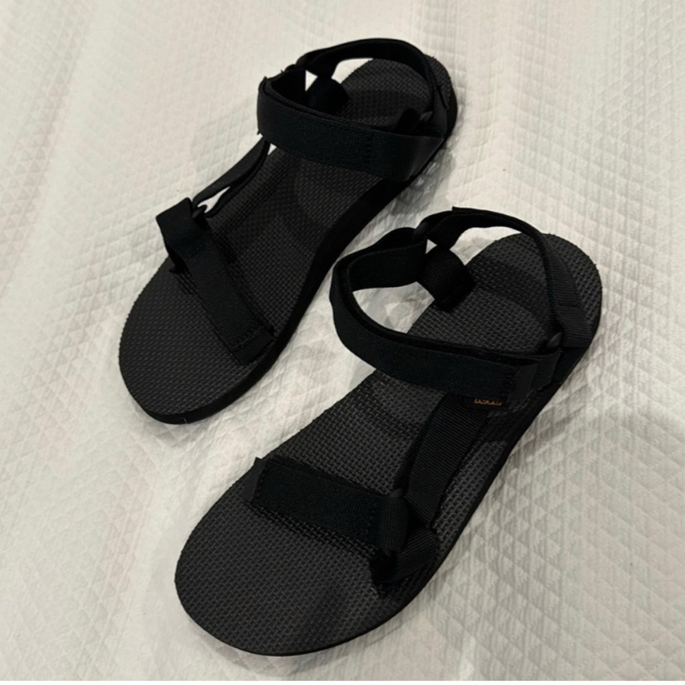 Teva Original Women’s Sandal size 9
